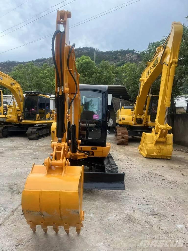 JCB 8035 Гусеничные экскаваторы