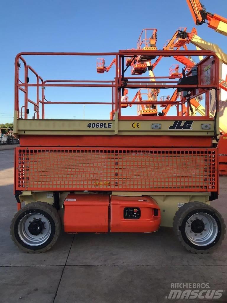 JLG 4069 LE Ножничные подъемники