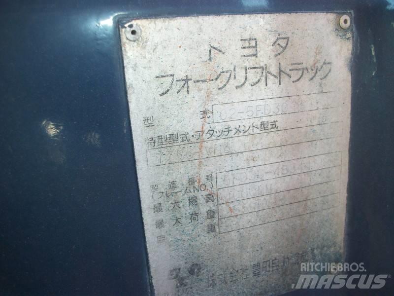 Toyota 5 FD 30 Дизельные погрузчики