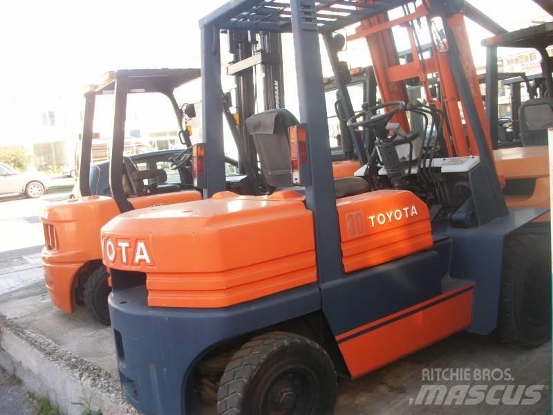 Toyota 5 FD 30 Дизельные погрузчики