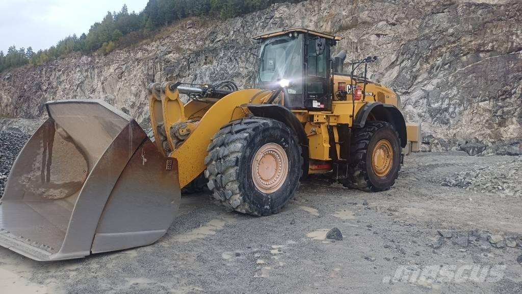 CAT 982 M Фронтальные погрузчики
