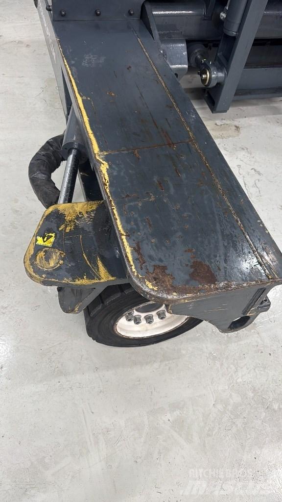 Combilift C 4000 Боковые погрузчики
