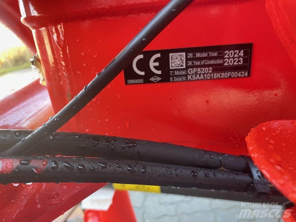 Kuhn GF5202 Грабли-ворошилки