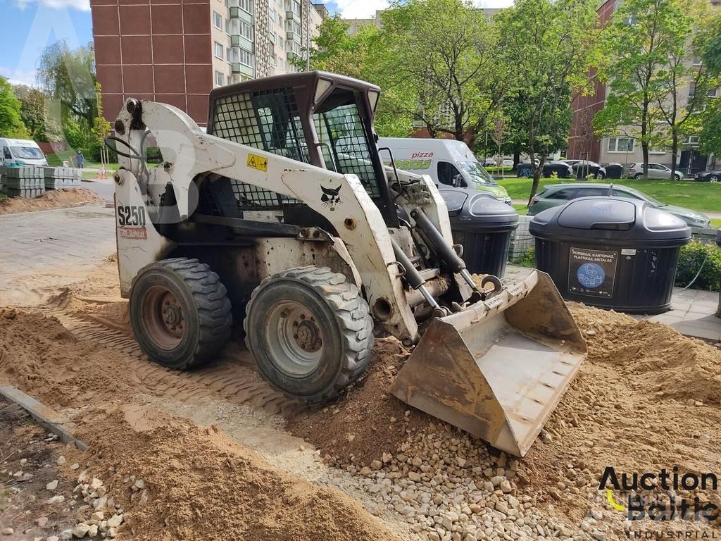 Bobcat S 250 Мини-погрузчики