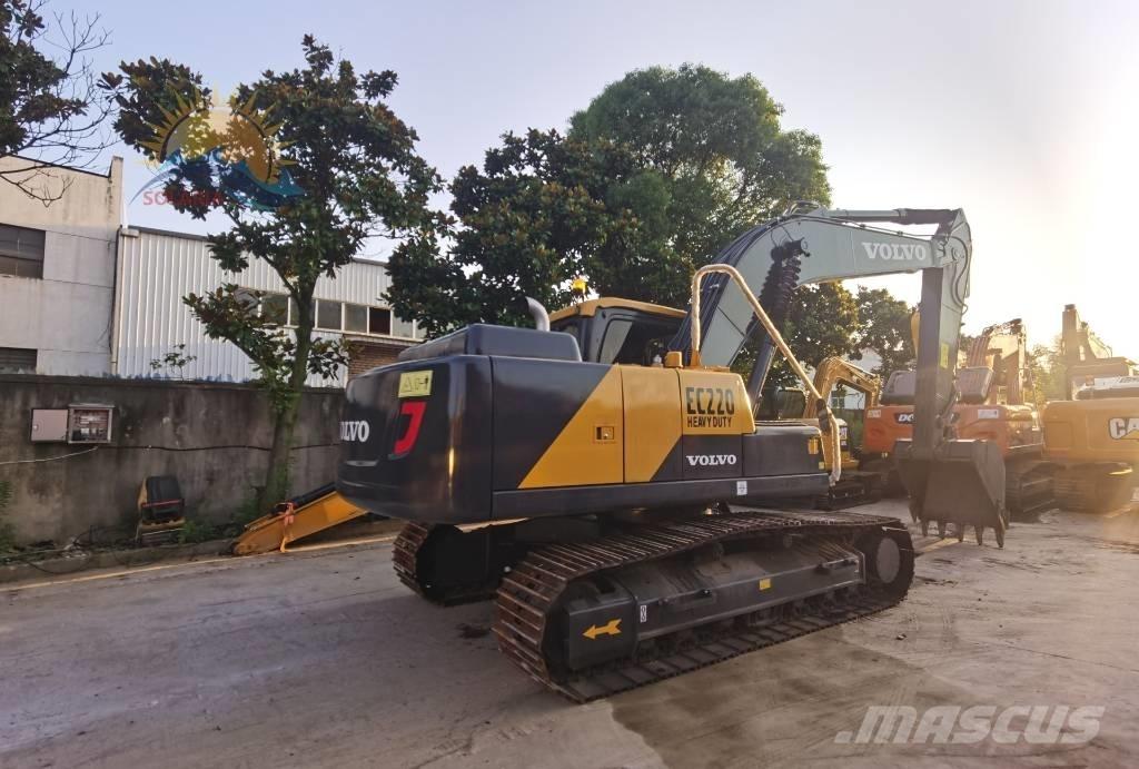Volvo EC 220 Гусеничные экскаваторы