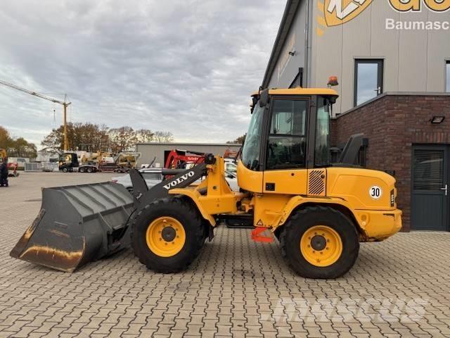 Volvo L 35 GS Фронтальные погрузчики