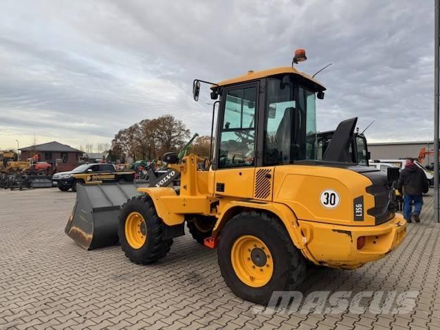 Volvo L 35 GS Фронтальные погрузчики