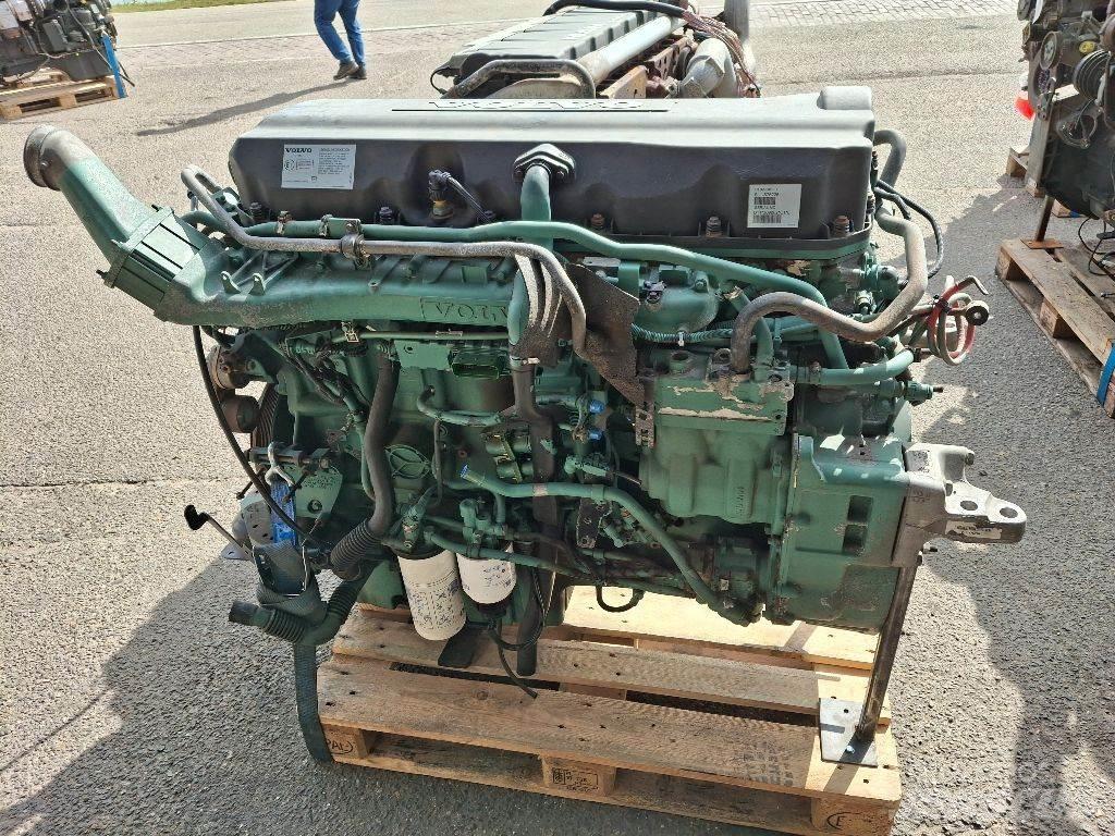 Volvo D11C330 Двигатели