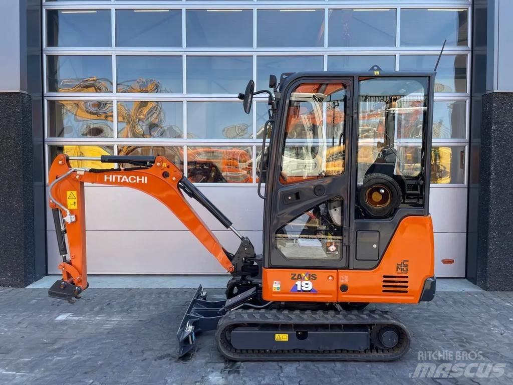 Hitachi ZX19-6 Мини-экскаваторы