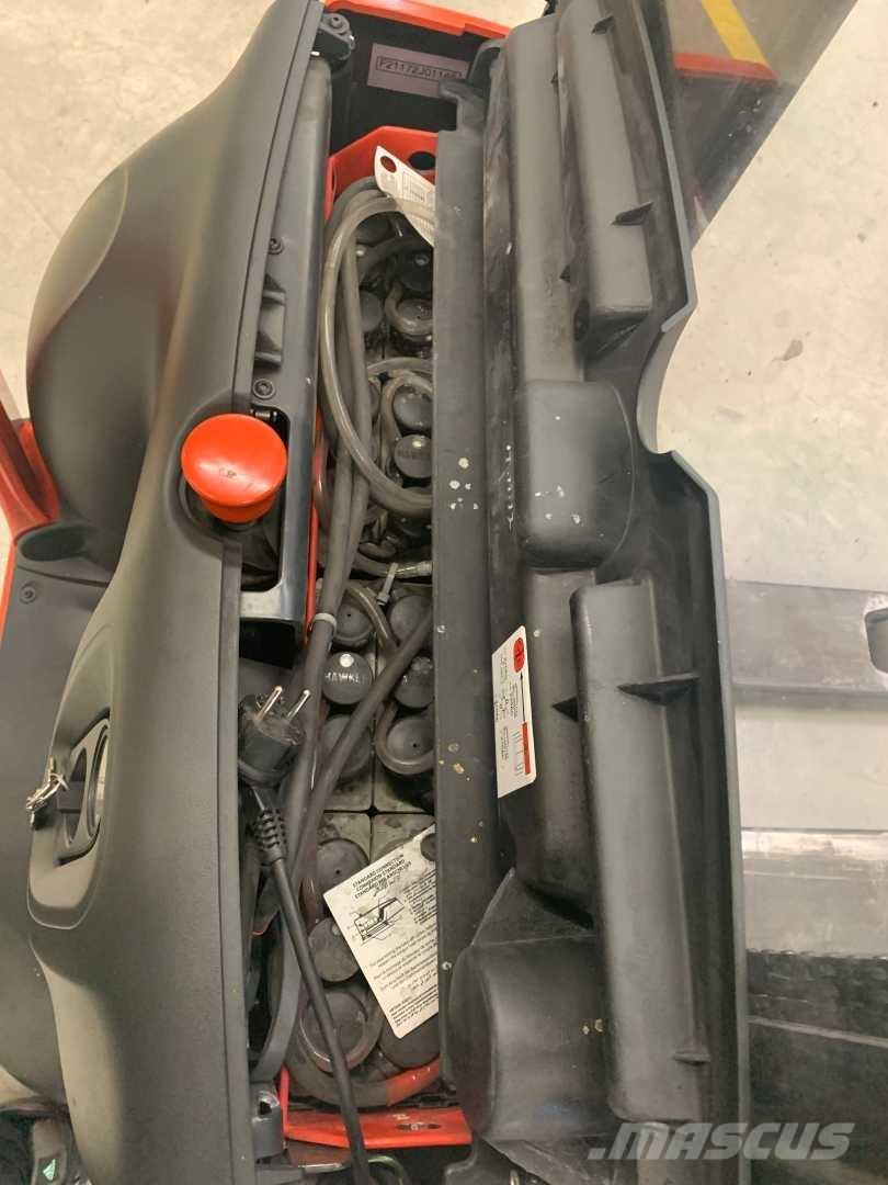 Linde L12 Ручные штабелёры с электроподъёмом