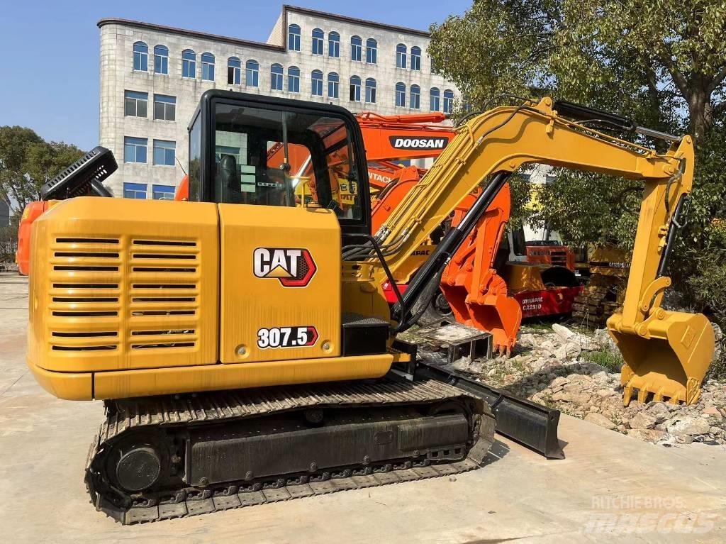 CAT 307.5 Малые экскаваторы 7т-12т