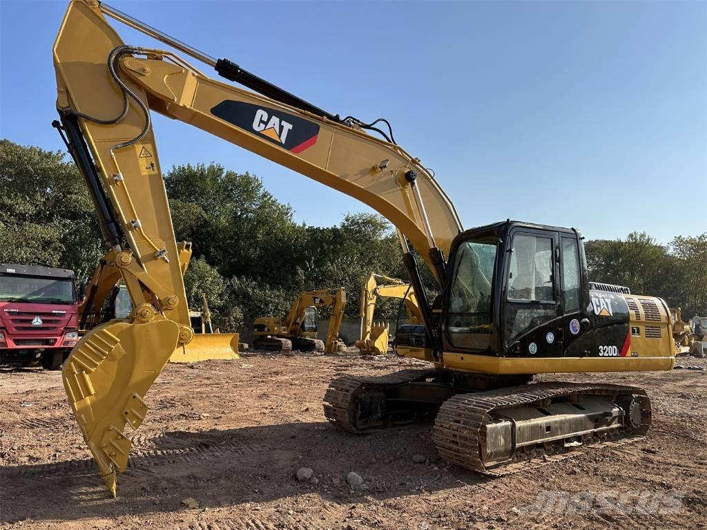 CAT 320DL Гусеничные экскаваторы