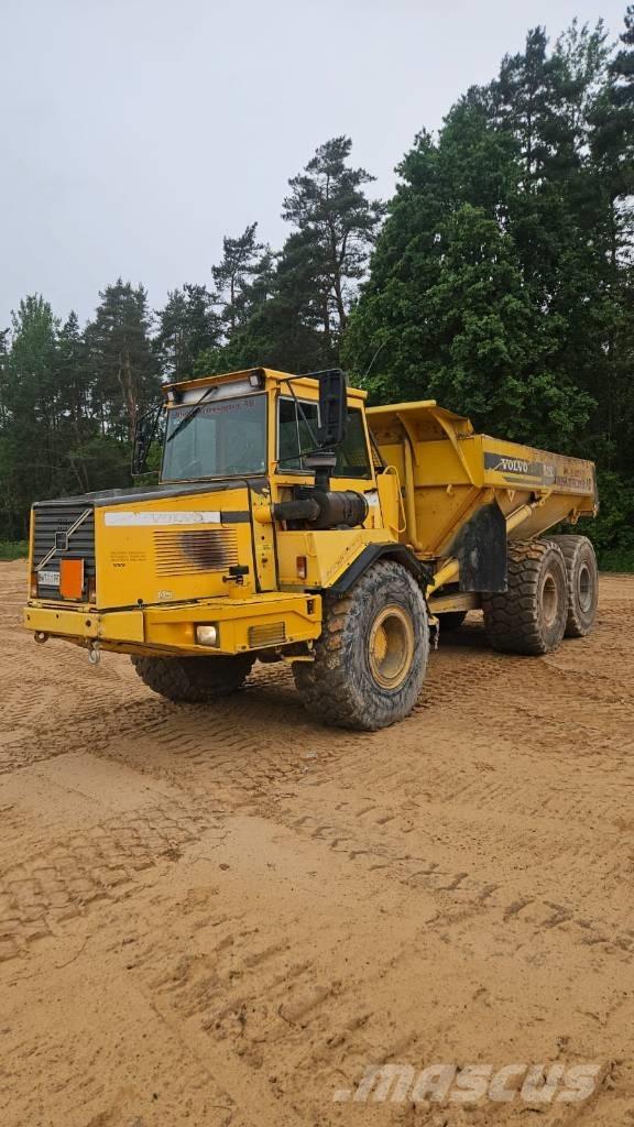 Volvo A 25 C Шарнирно-сочленённые самосвалы