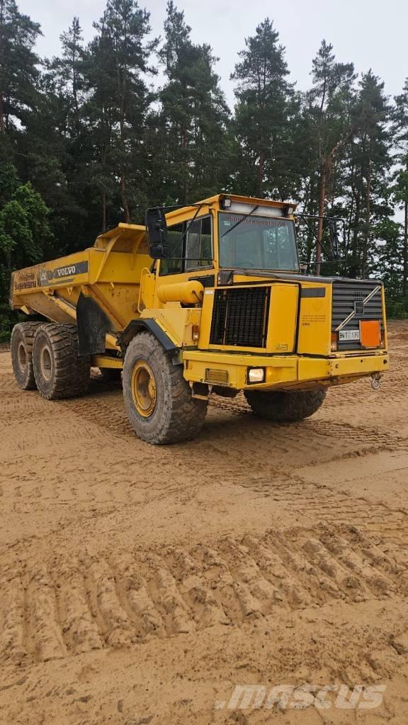 Volvo A 25 C Шарнирно-сочленённые самосвалы