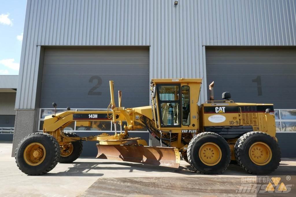CAT 143H Грейдеры