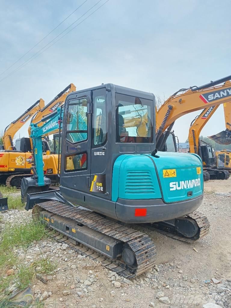 Sunward SWE70 Малые экскаваторы 7т-12т