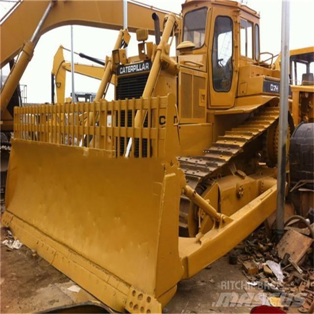 CAT D7H Гусеничные бульдозеры