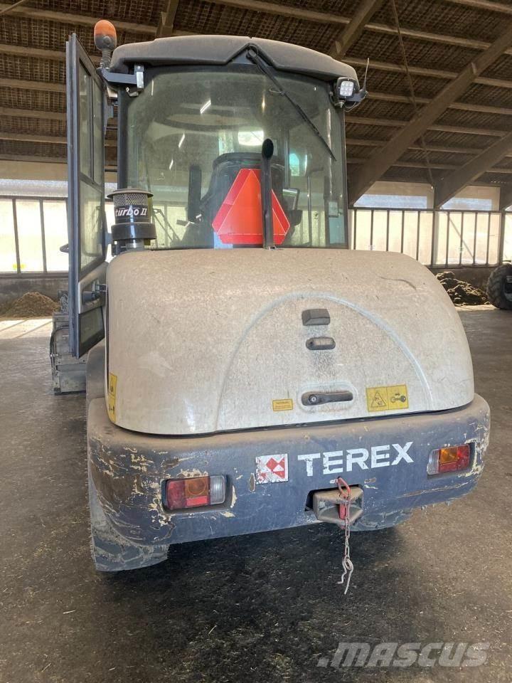 Terex TL65 Многофункциональные сельскохозяйственные погрузчики
