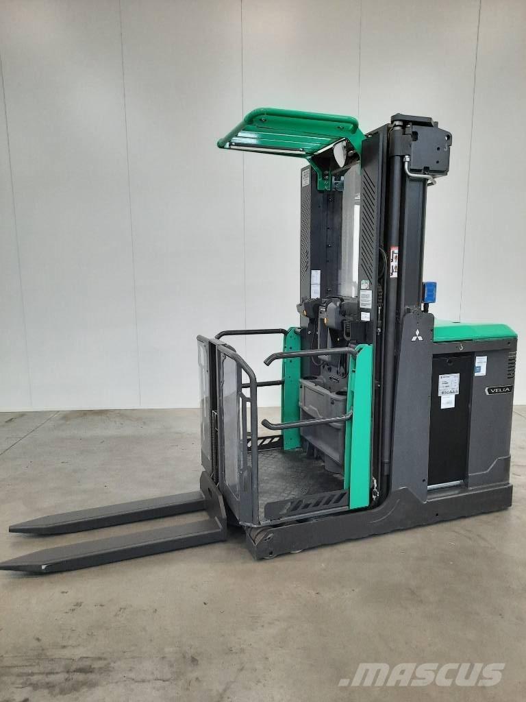 Mitsubishi OPBM10P Высотные комплектовщики