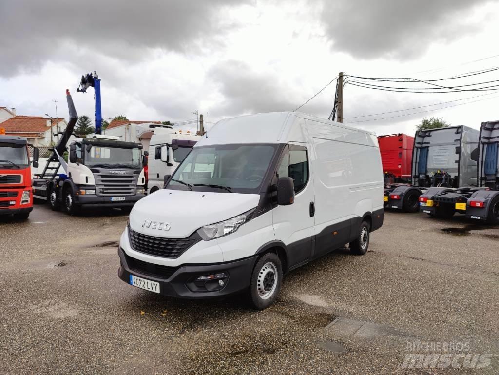 Iveco Daily 35 S 16 Изотермический фургон