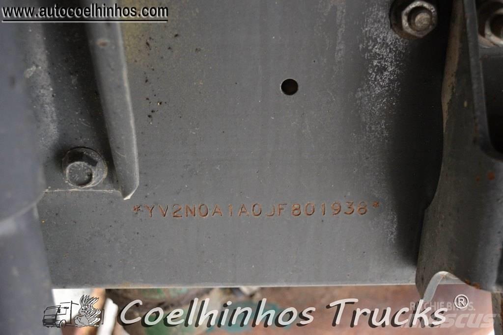 Volvo N10 Грузовики-Самосвалы
