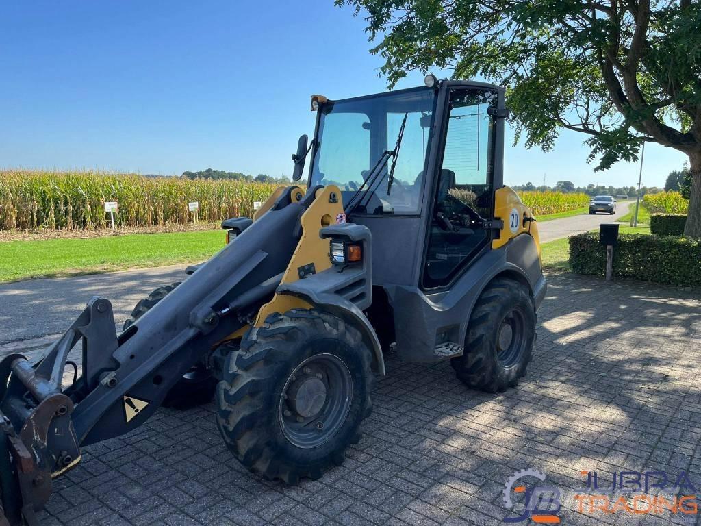 Ahlmann AX70 Фронтальные погрузчики