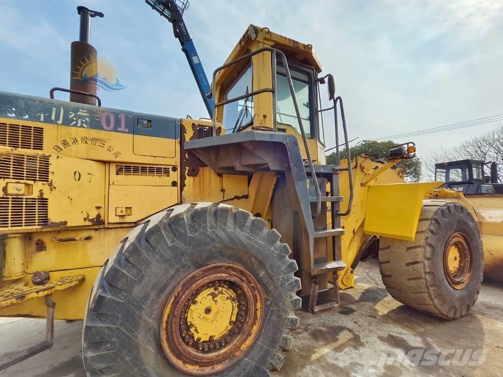 Komatsu WA 500-3 Фронтальные погрузчики