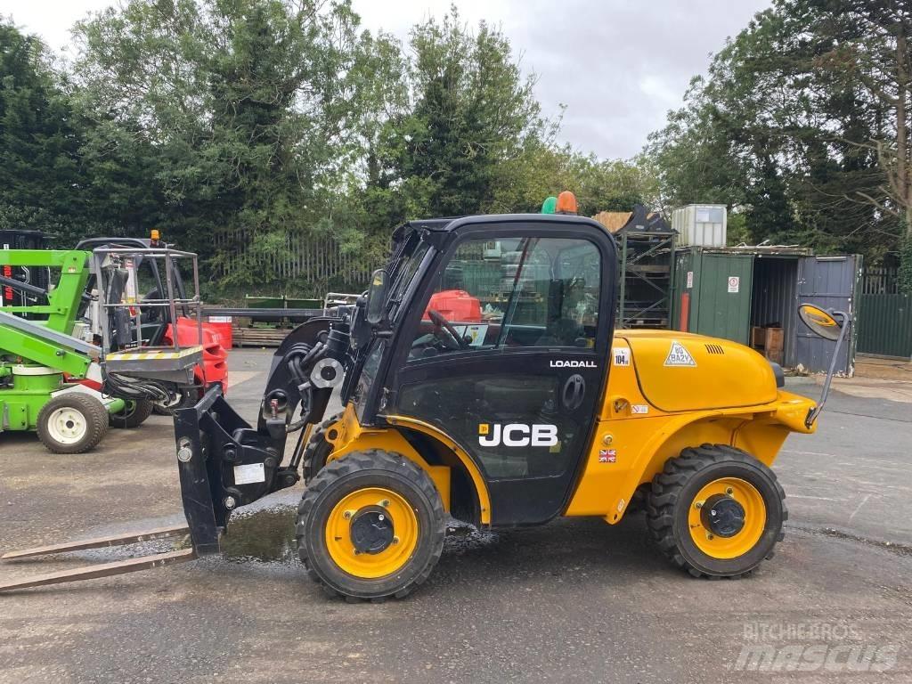 JCB 520-40 Телескопические погрузчики