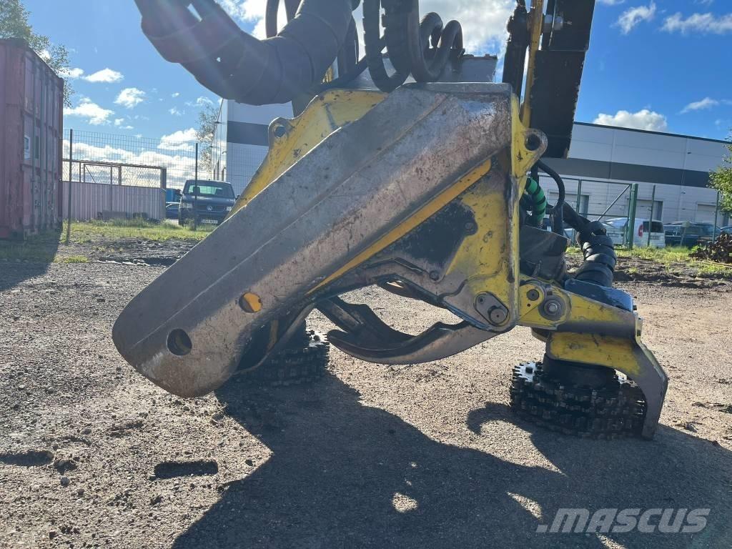 John Deere 1270G 8W Харвестеры