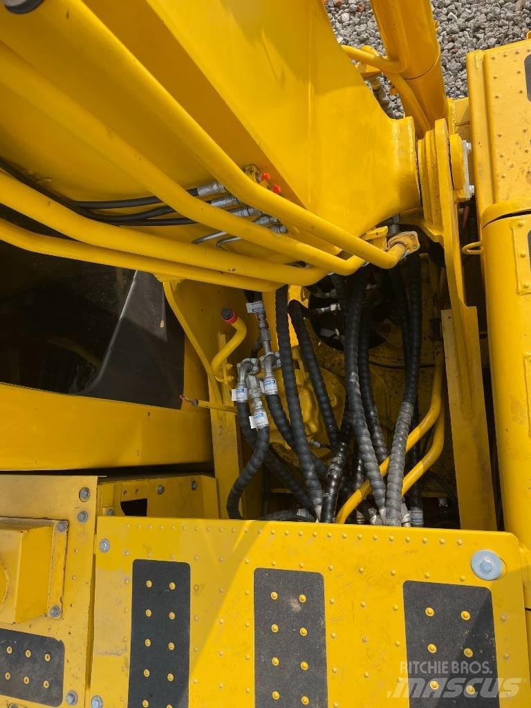 Komatsu PC 200-8 Гусеничные экскаваторы