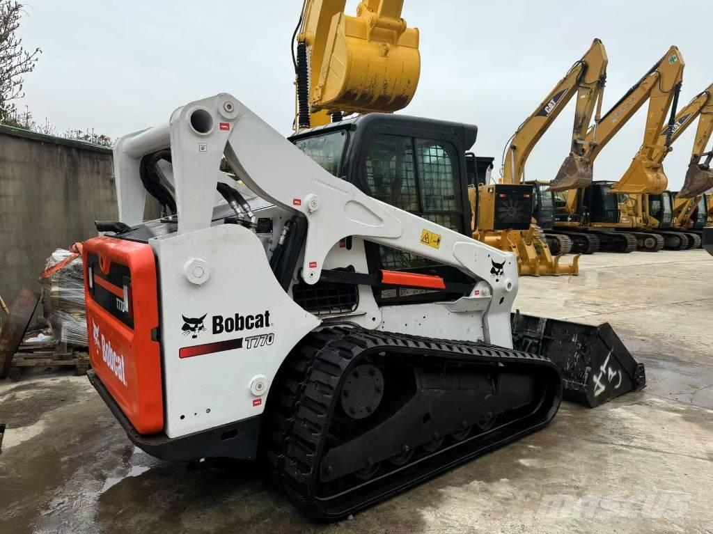 Bobcat T 770 Гусеничные фронтальные погрузчики