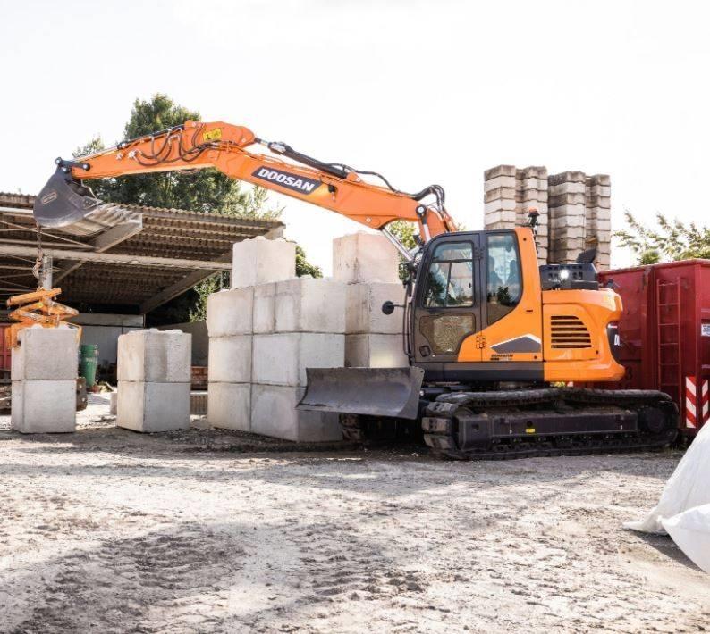 Develon DX140LCR-7 Гусеничные экскаваторы