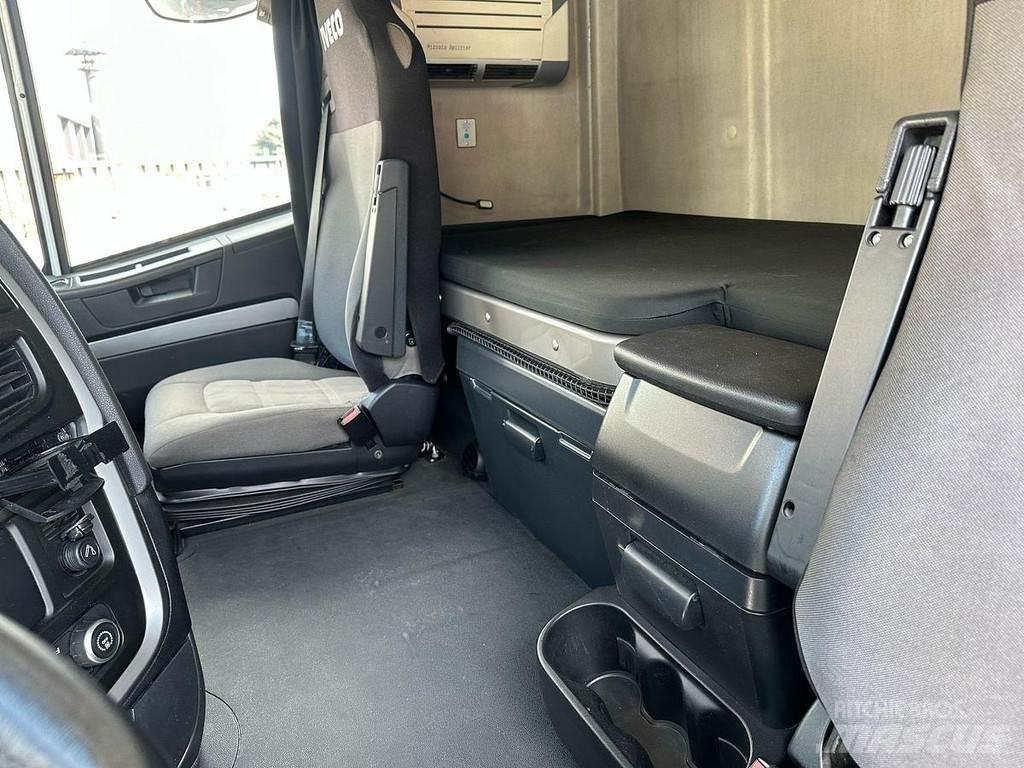 Iveco AS440E48 Седельные тягачи