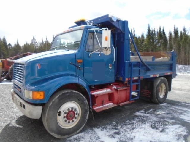 International 8100 Грузовики-Самосвалы