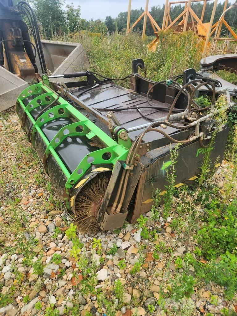 PMC SWB2500 Вакуумные уборочные машины