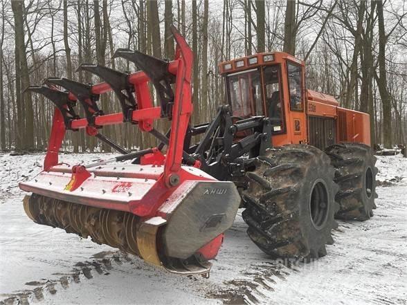Barko 930B Лесовые мулчеры