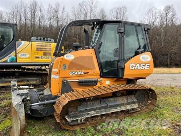 CASE 650M WT Гусеничные бульдозеры