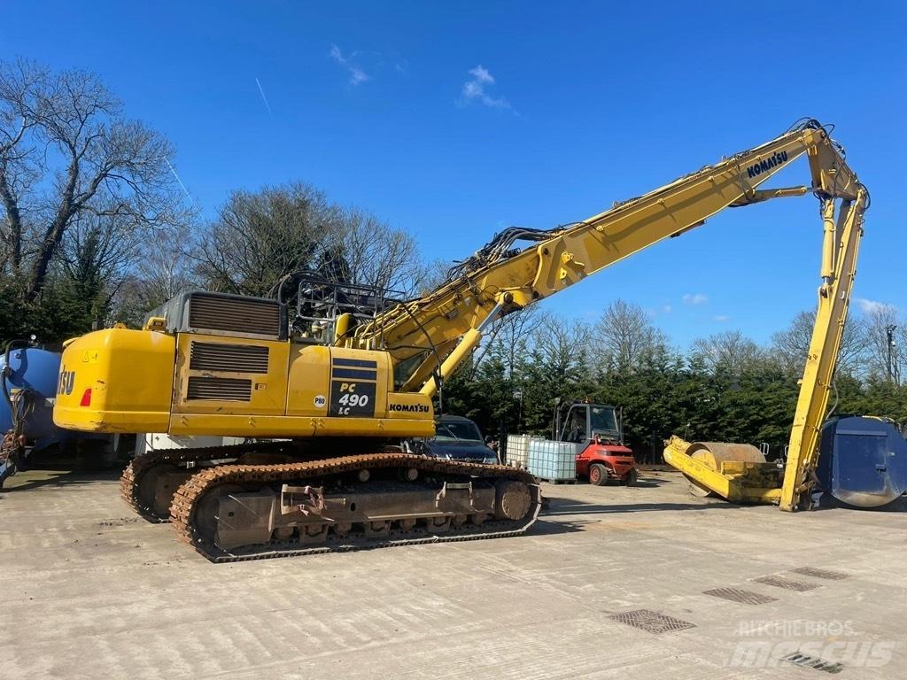 Komatsu PC490LC -10 Гусеничные экскаваторы