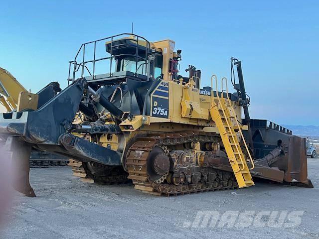 Komatsu D385 Гусеничные бульдозеры