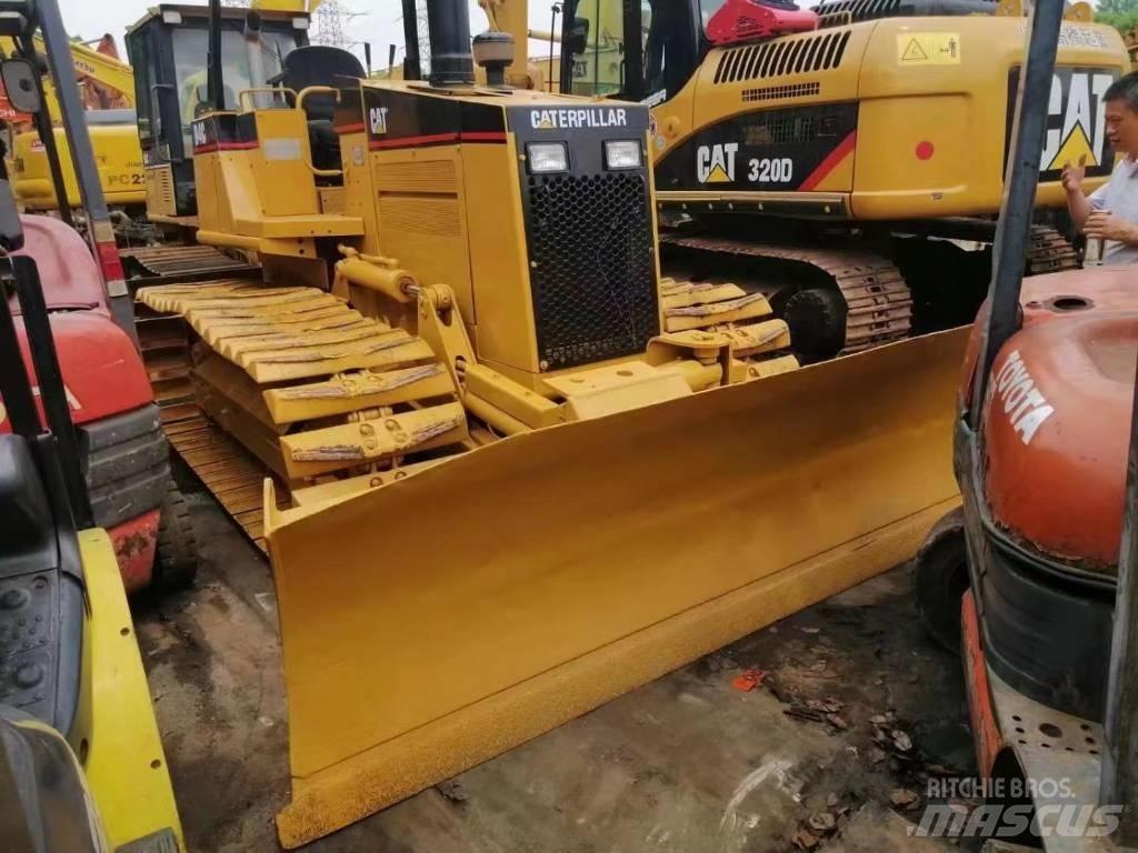 CAT D 4 C Гусеничные бульдозеры
