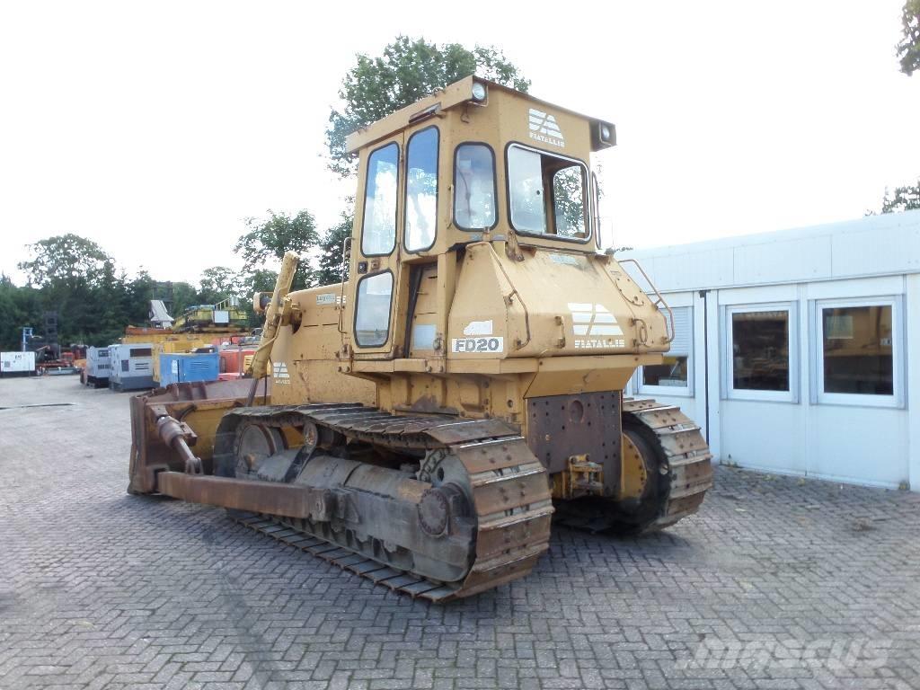 Fiat-Allis FD 20 Гусеничные бульдозеры