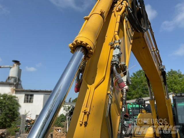 Komatsu PC 240 NLC Гусеничные экскаваторы