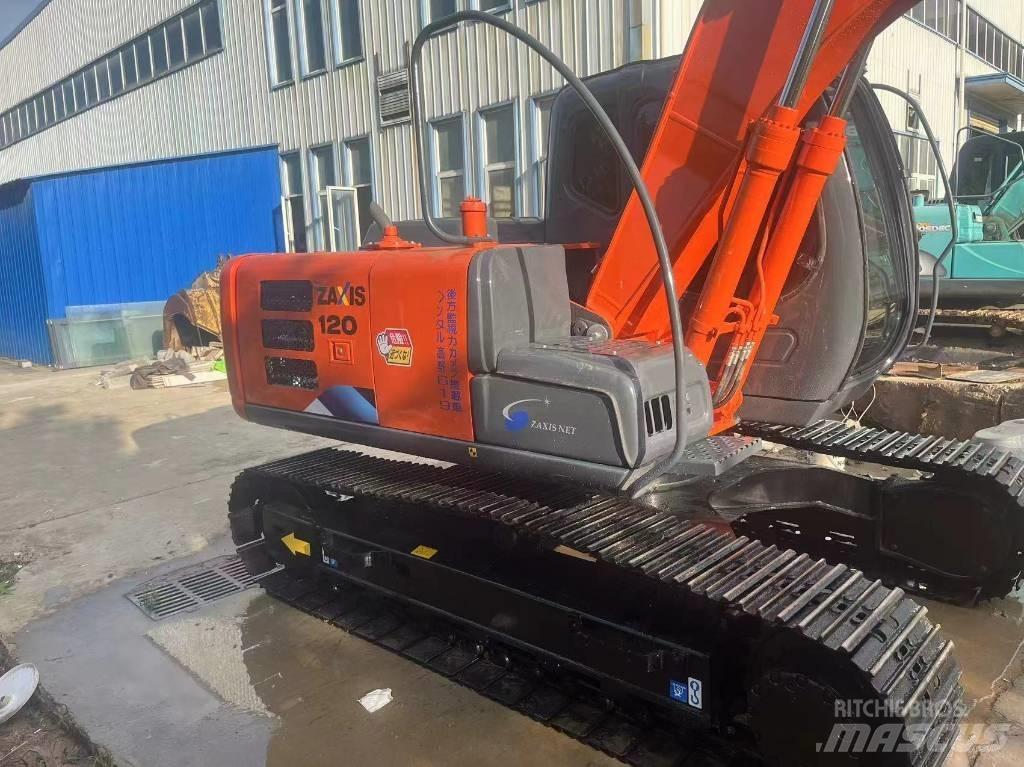 Hitachi ZX 120 Гусеничные экскаваторы