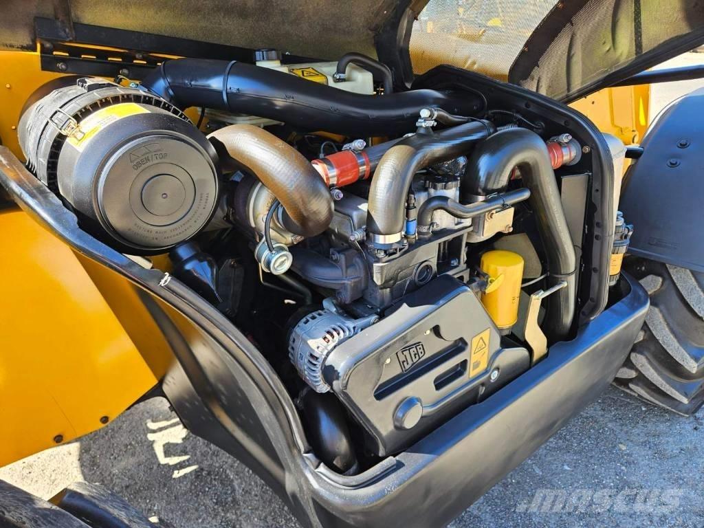 JCB 531-70 Сельскохозяйственные телескопические погрузчики