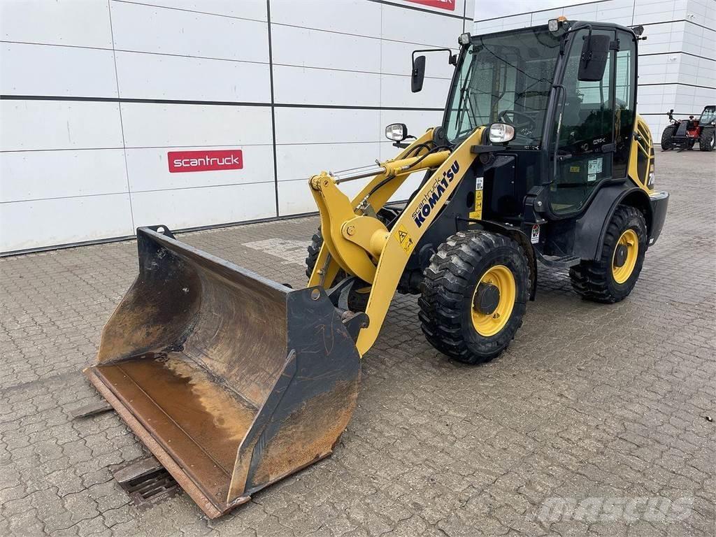 Komatsu WA70M-8EO Многофункциональные сельскохозяйственные погрузчики