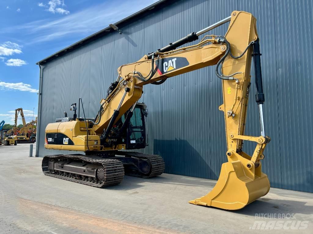 CAT 323D LN VA Гусеничные экскаваторы