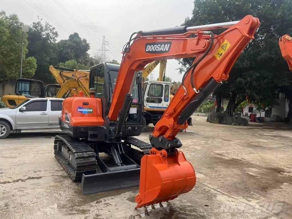Doosan DX55-9C Мини-экскаваторы