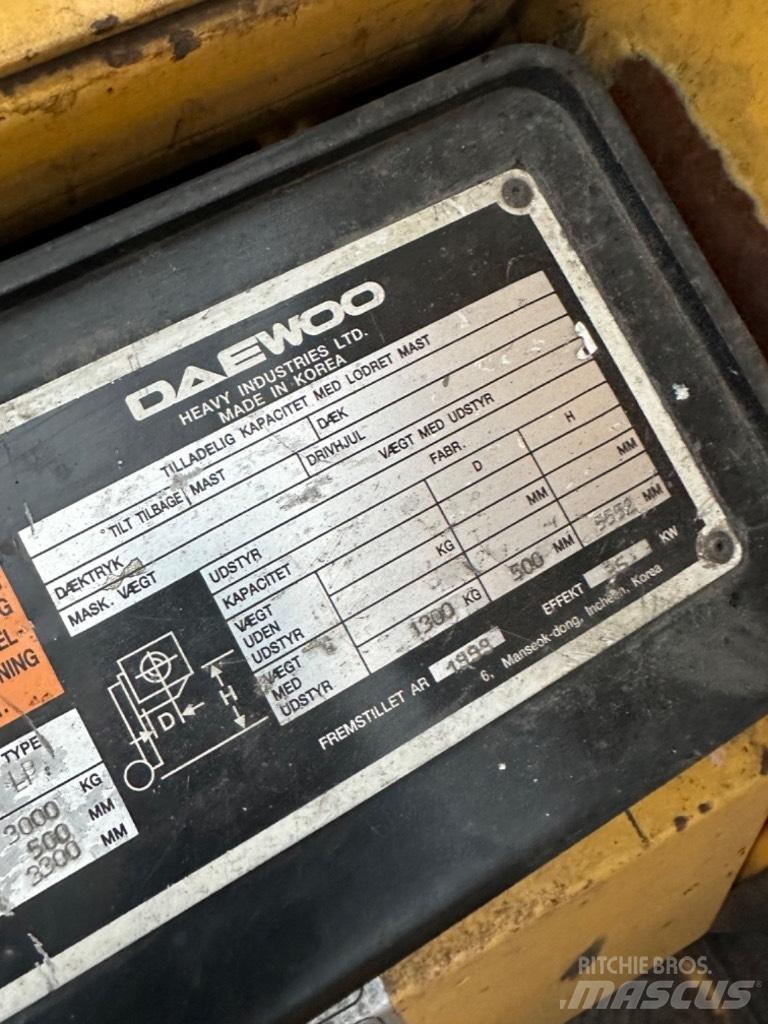Daewoo G30E Газовые погрузчики