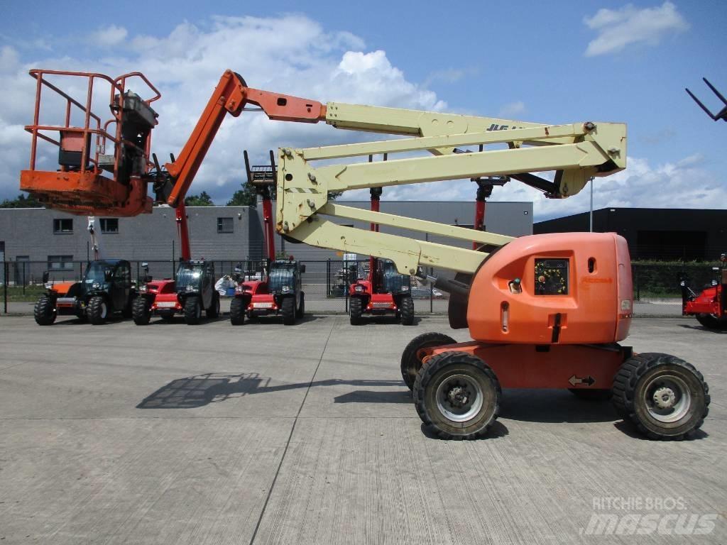 JLG 450 AJ (193) Компактные самоходные стреловые подъемники