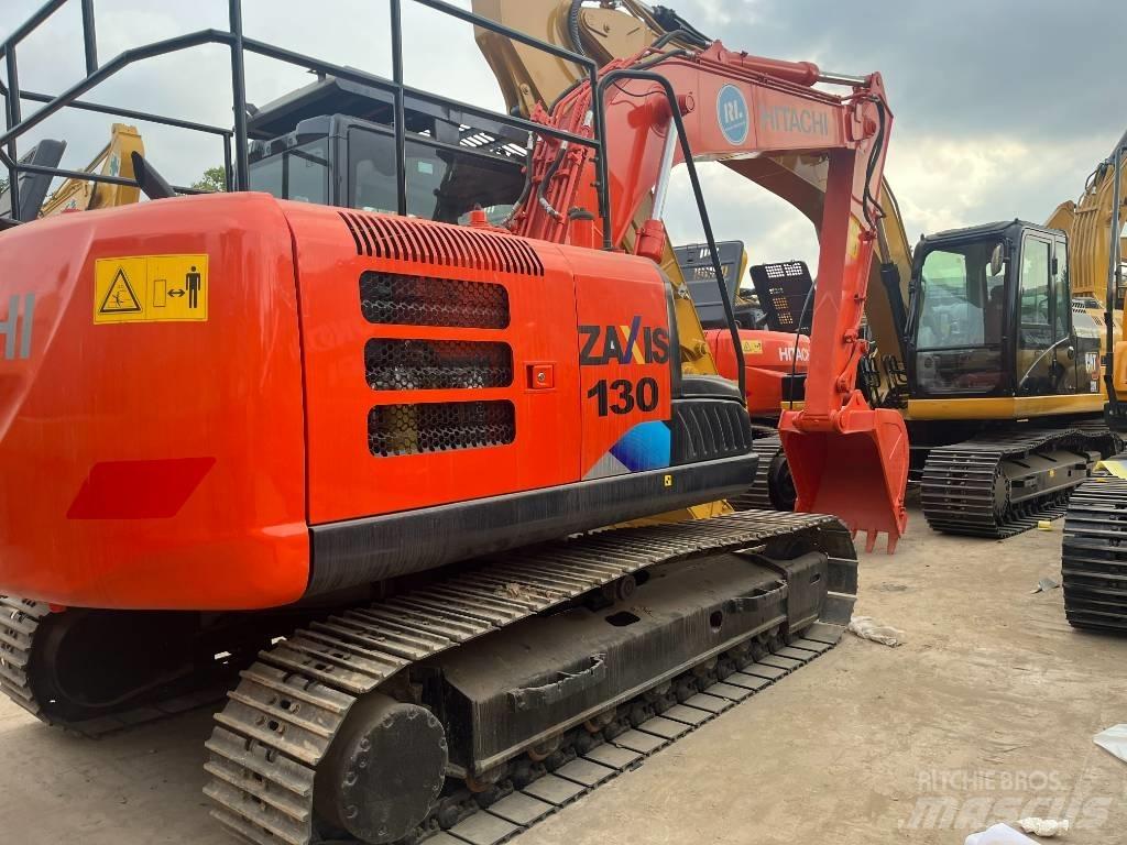 Hitachi ZX 130 Гусеничные экскаваторы